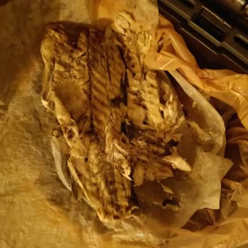 Balıkta Bayat Kokudan Zehirlenme Ve Ücret İadesi Talebi