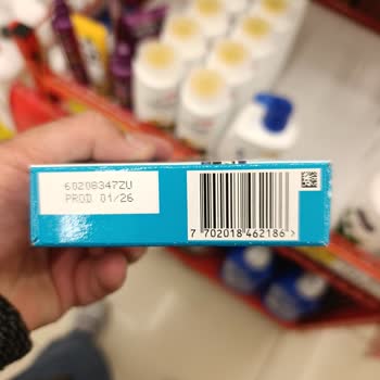 Keskin Olmayan Gillette Bıçağı Cildimde Ciddi Tahrişe Neden Oldu