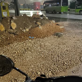 Mimar Sinan Mahallesi’nde Altyapı Ve Üstyapı Çalışmalarının Yavaş İlerlemesi Mahallede Mağduriyet