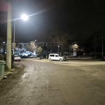 Mimar Sinan Mahallesi’nde Altyapı Ve Üstyapı Çalışmalarının Yavaş İlerlemesi Mahallede Mağduriyet