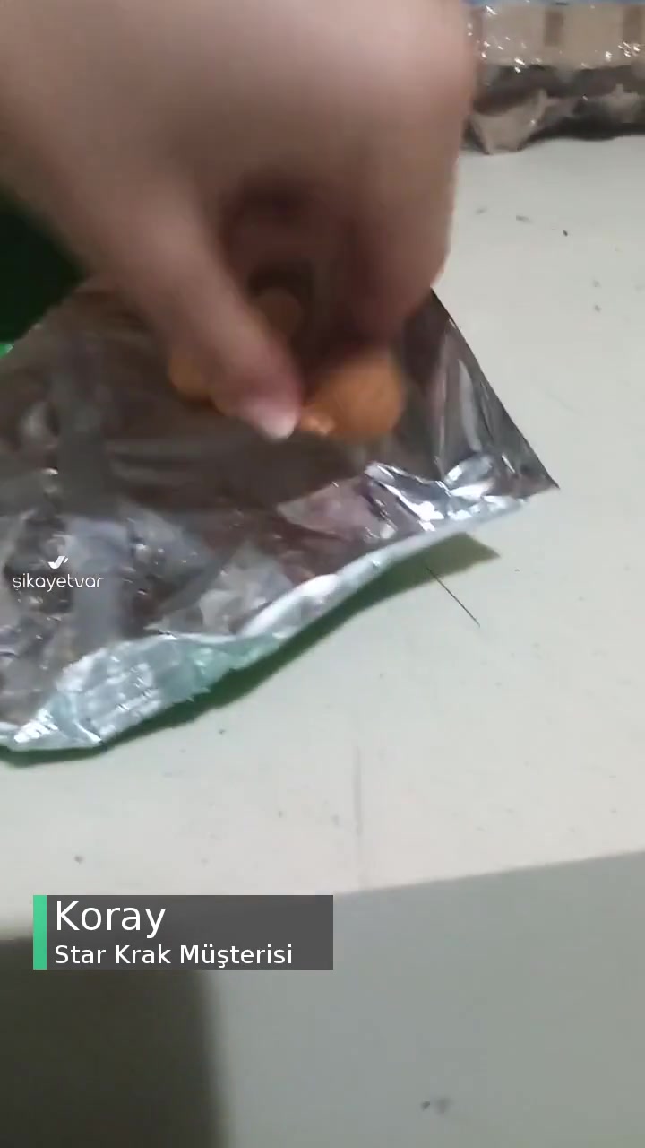 Star Krak Değişik Cisim Paketin İçinden Çıktı videonun kapak resmi