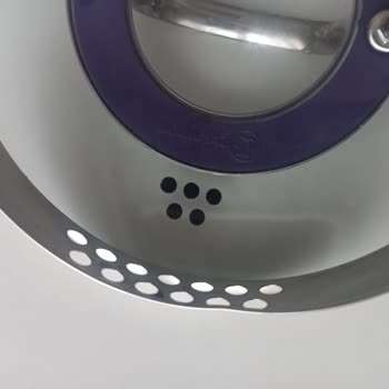 Korkmaz Çelik Tencere Setinde İzler, Küf Ve Orijinallik Şüphesi