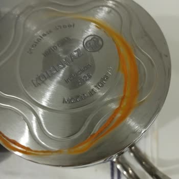 Korkmaz Çelik Tencere Setinde İzler, Küf Ve Orijinallik Şüphesi