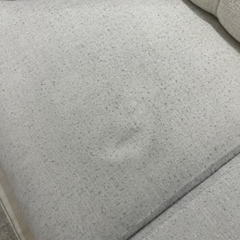 Mitra Koltuk Takımında Hızlı Tüylenme Ve Tam Yeniden Kaplama Talebi