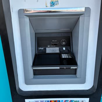 Oran Lojmanları VakıfBank ATM'si Sürekli Arızalı, Müşteriler Mağdur