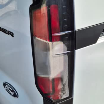 Ford Transit Courier Stop Lambası Erken Arıza