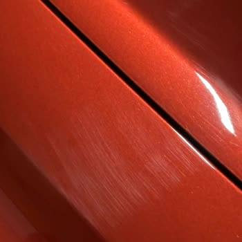 Yetkili Servis Yıkamasında Oluşan Fırça Çizikleri İçin Ücretsiz Tamir Talebi