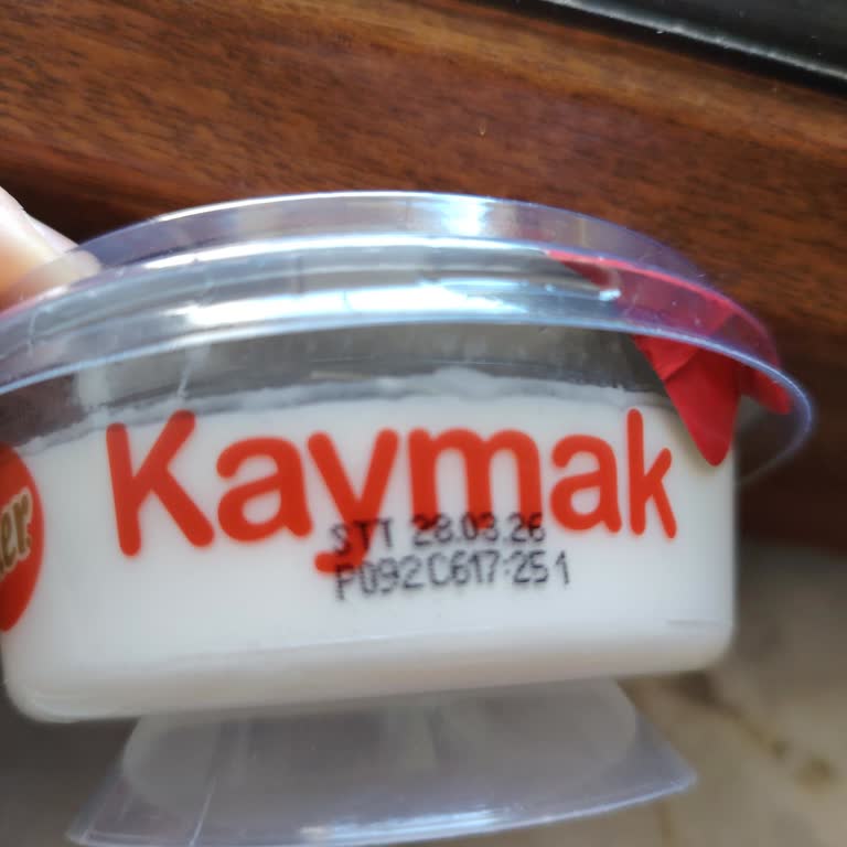 Tarihi Geçmiş Kaymak Satışı Ve Etiket Fiyat Tutarsızlıkları