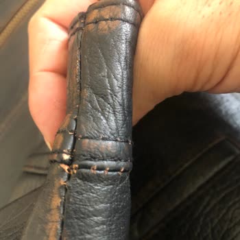 Derimod Deri Cekette Kısa Sürede Dikiş Atması Ve Değişim Talebinin Reddedilmesi