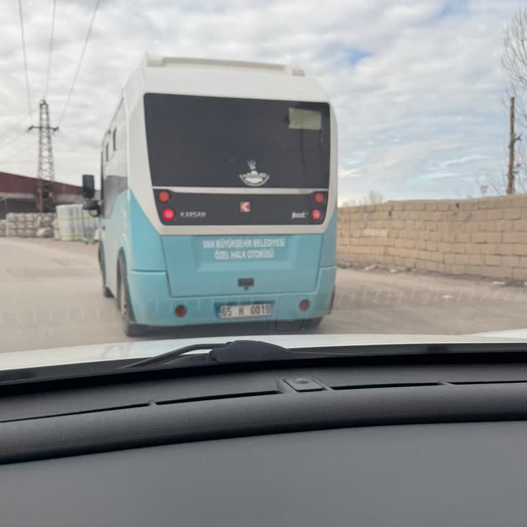 Yaşlı Kadına Ücretsiz Biniş Hakkının Reddi