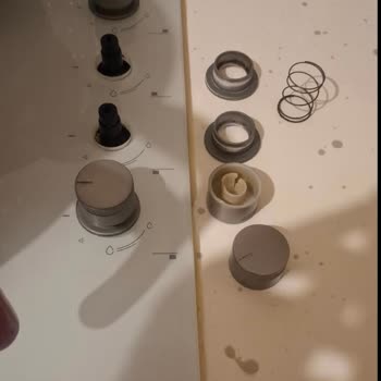 Simfer Ocak Düğmeleri Kırıldı, Parça Temini Ve Servis Yanıtı Yok