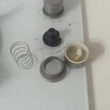 Simfer Ocak Düğmeleri Kırıldı, Parça Temini Ve Servis Yanıtı Yok