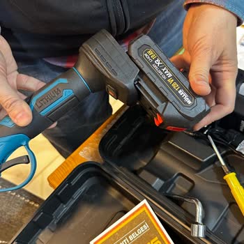 Bataryası Uyumsuz Ve Faturasız Ürün Nedeniyle Tam İade Talebi