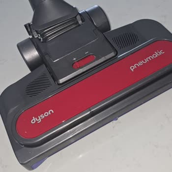 Dyson Süpürge Oynar Başlığının Dayanıksızlığı Ve Garanti Reddi