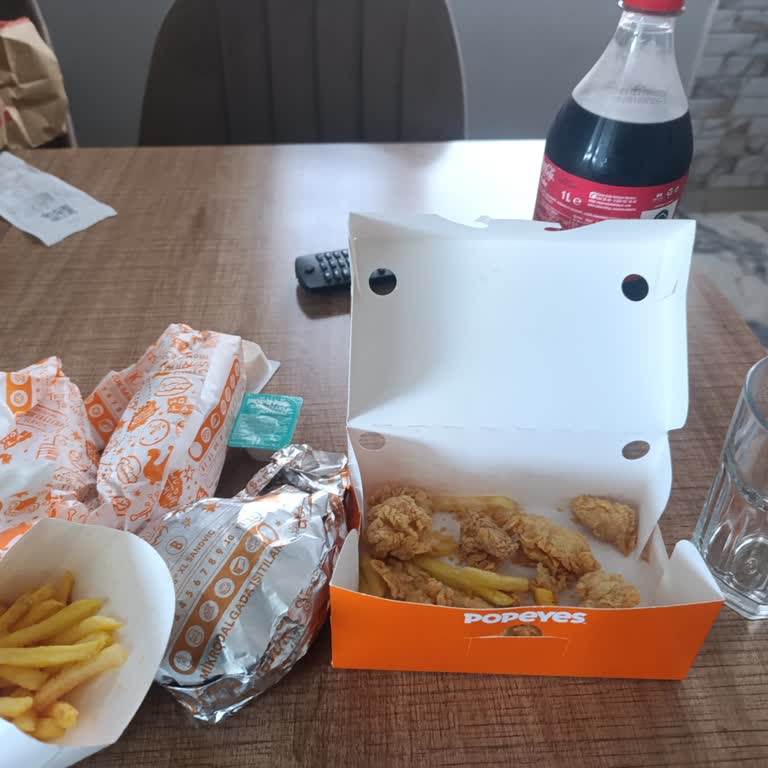 Soğuk Ve Eksik Popeyes Siparişinde İade Reddi Kabul Edilemez
