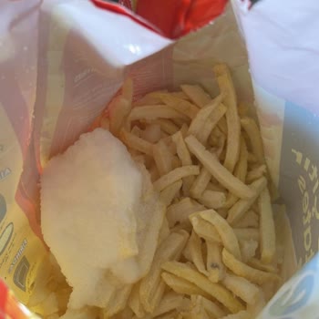 Patates Paketi Buz Kalıplarıyla Dolu, Kullanılamaz