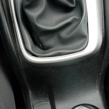 Ban Oto'da İç Temizlik Yapılmadı