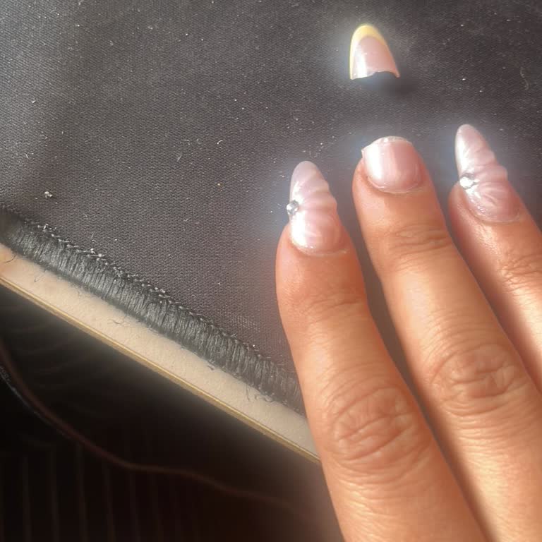 Malatya’daki Liva Clinic’te Kırılan Tırnak Ve Randevu Cevapsızlığı