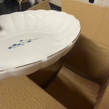 Kırık Ve Defolu Tabaklar İçin Ücretsiz Değişim Ve İade Süreci Talebi