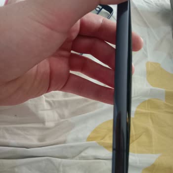 Samsung Galaxy S22'de Batarya Şişmesi Ve Güvenlik Riski Üzerine Ücretsiz Onarım Talebi