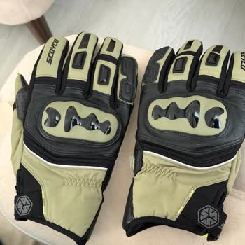 Bodrum Honda Kıvrak'tan Aldığım Scoyco Eldivenlerde Tekrarlanan Dikiş Atma Ve Sorumluluk Reddi