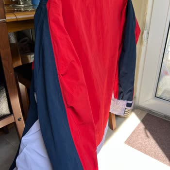 Tommy Hilfiger Montun Ciddi Şekilde Boya Vermesi