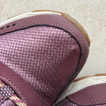 Kısa Sürede Deforme Olan Skechers Ayakkabıda Değişim Ve İade Talebi