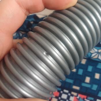 Dyson Big Ball Absolute2 Süpürgenin Hortumunda Delik: Ücretsiz Garanti Değişimi Talebi