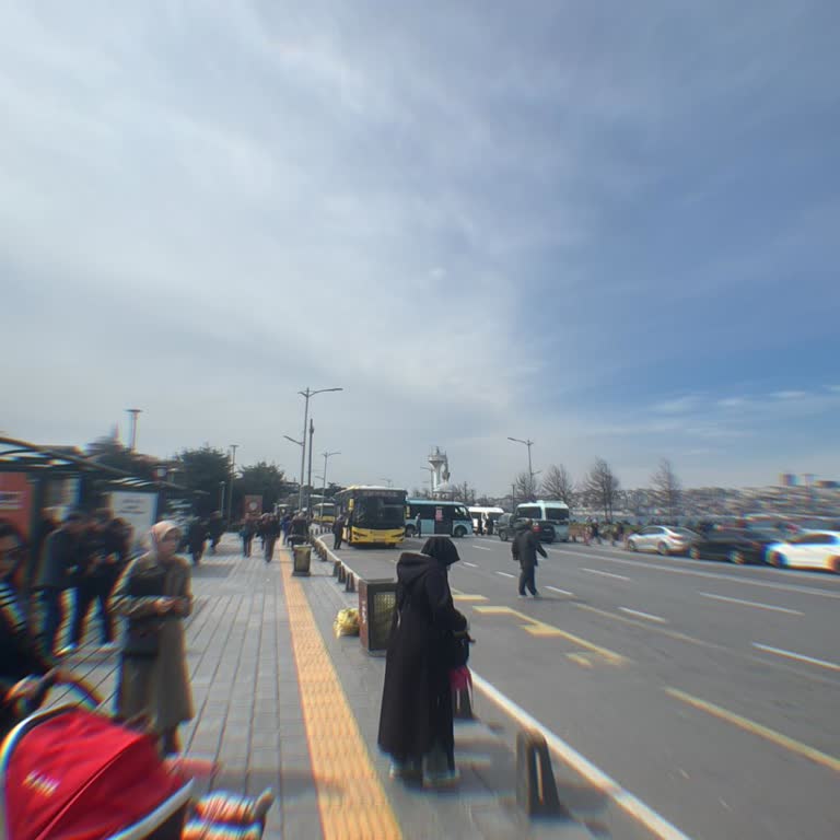 İETT Şoföründen Saygısız Hakaret Ve Yolcu Hak İhlali