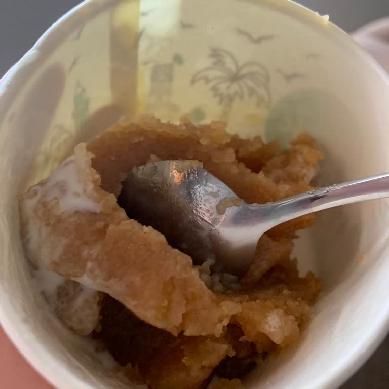 Dondurmalı Helva Kuruluğu Ve Dubai Cup Küçük Porsiyon Şikayeti