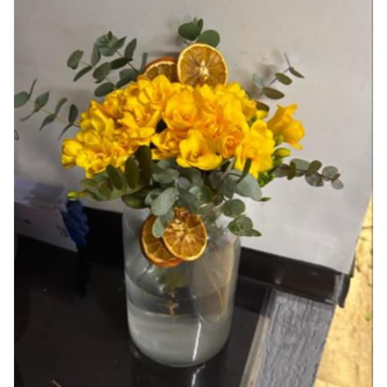 Görseldeki Çiçekle Gerçek Ürün Arasındaki Fark Ve Müşteri Hizmetlerinin İlgisizliği