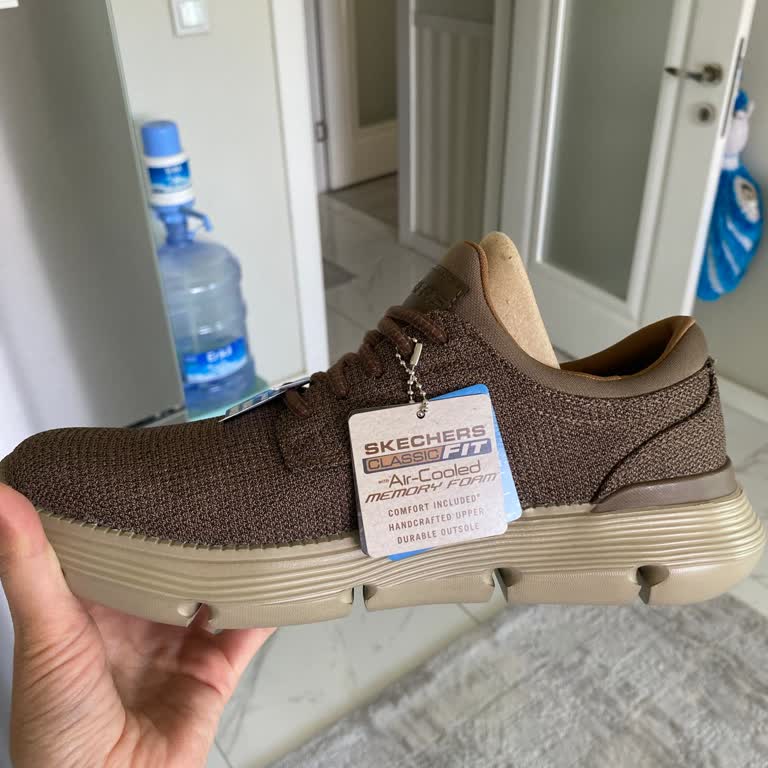 Koku Sorunu Yapan Skechers Ayakkabısının İadesi Ve Değişimi İçin Çözüm Bekliyorum