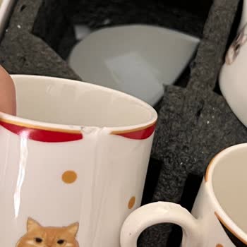 Aras Kargo’nun Dikkatsizliği Nedeniyle Kırık Fincan Takımı Teslim Edildi