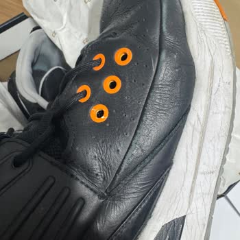 Sneaks Up'tan Alınan Derili Ayakkabıda 3 Ayda Deri Soyulması Ve İade Reddine Tepki