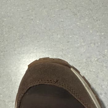 Camper Sneaker Kalitesiz Ve Deforme Oldu, Satıcı Cevapsız