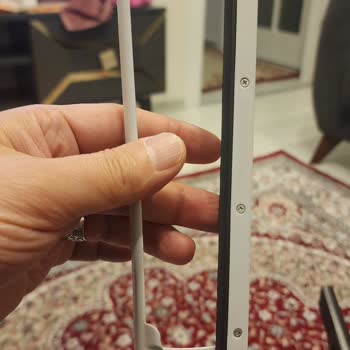 Ana Fırça Kapağı Kırıldı Ve Destek Erişimi Yok