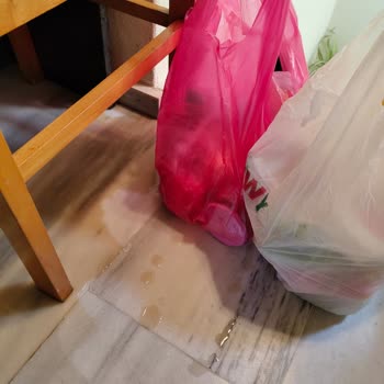 Teslimat Kapıya Getirilmedi Ve Ürünler Kullanılamaz Hale Geldi