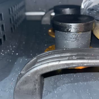 Sıfır İddialı Hazer Makinesi Kullanılmış Ve Deforme Şekilde Gönderildi, Acil İş İçin Risk Oluşturdu