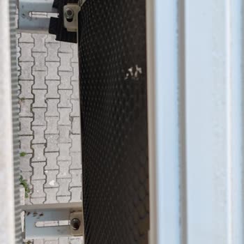 Eğimli Montaj Nedeniyle Gürültü Ve Yetkili Servisin Cevapsızlığı