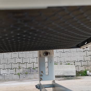 Eğimli Montaj Nedeniyle Gürültü Ve Yetkili Servisin Cevapsızlığı