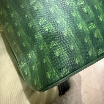 Manc Çanta Boya Soyulması Ve Kargo Ücretinin Tüketiciye Yansıtılması Mağduriyeti