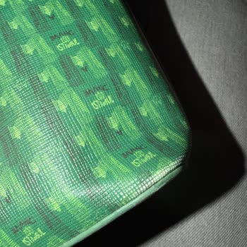 Manc Çanta Boya Soyulması Ve Kargo Ücretinin Tüketiciye Yansıtılması Mağduriyeti