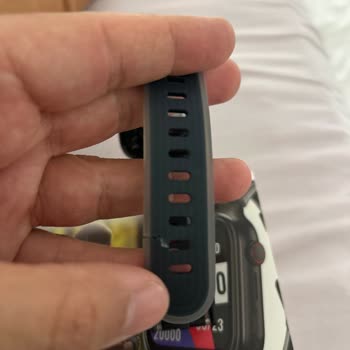 Kısa Sürede Kırılan Saat Kordonu İçin Garanti Kapsamında Ücretsiz Değişim Talebi