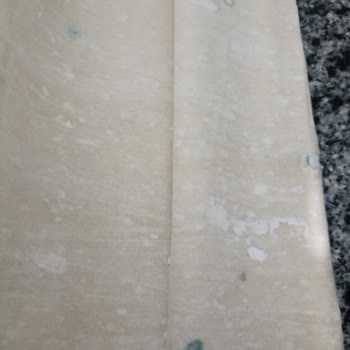 BİM’den Alınan Mühür Yufkada Küf Ve Sağlık Riski