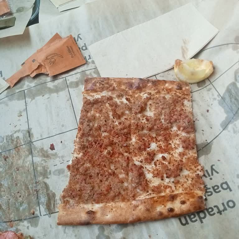 Pidem Restaurant Şubesinde Eksik Malzemeli Pide Ve Saygısız Davranış