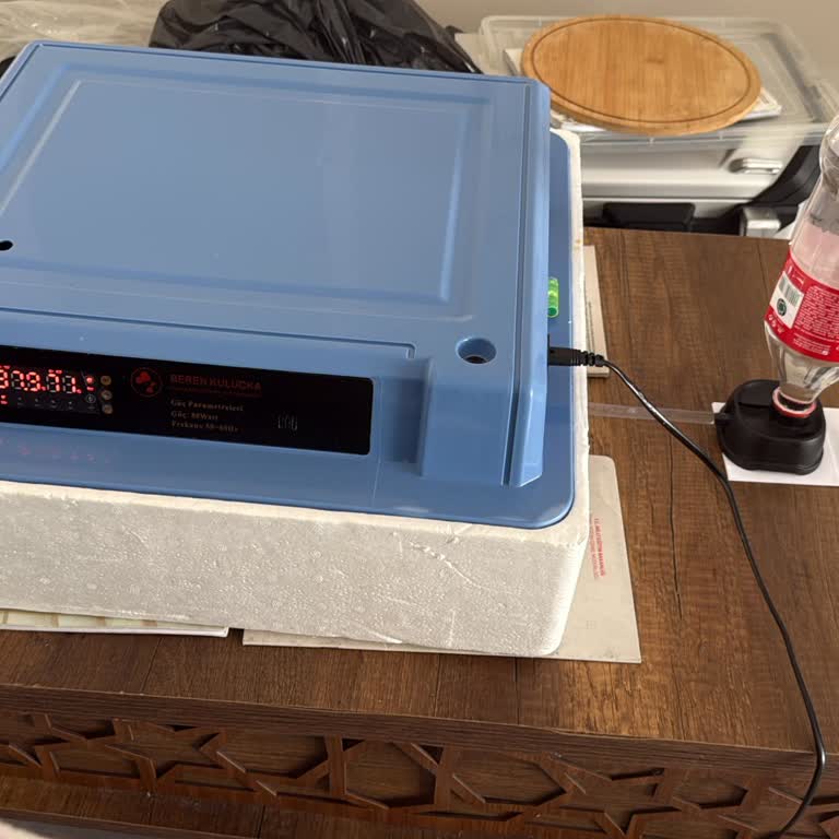 Nem Ve Sıcaklık Problemleri Nedeniyle Kuluçka Makinesi İçin İade Talebi