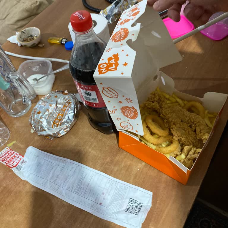 Popeyes Siparişindeki Tekrarlanan Eksik Ürün Ve Yanıtsız Müşteri Hizmetleri