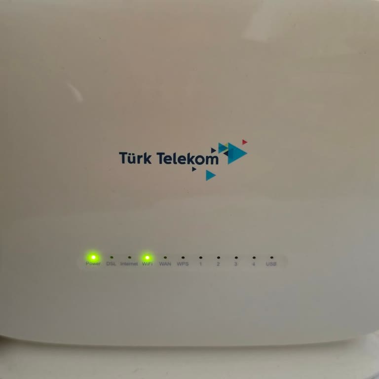 Ödenen İnternet Hizmeti Kesildi Ve Müşteri Hizmetlerinden Cevap Gelmiyor