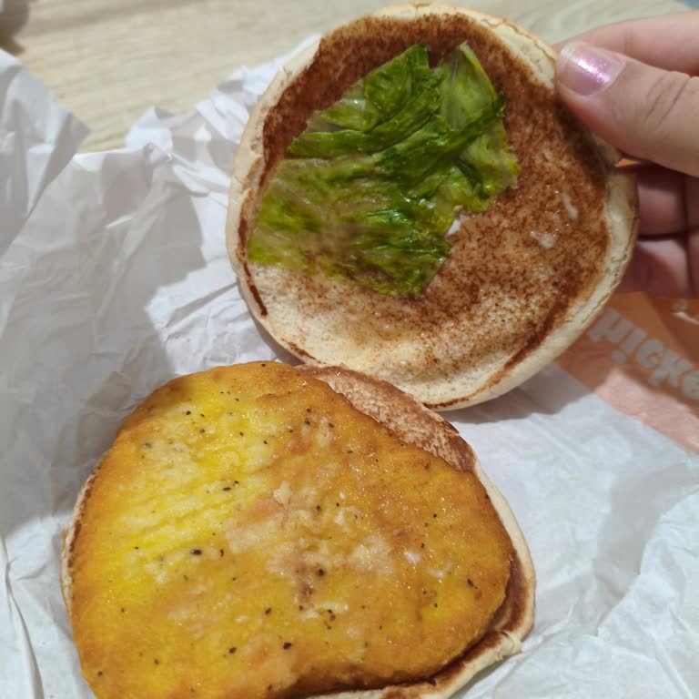 Burger King Şubesinde Eksik Ve Özensiz Sipariş, Ücret İadesi Talebi!