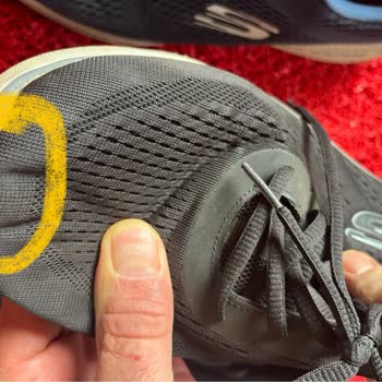 Skechers Ayakkabılarda Az Kullanımda Ciddi Deformasyon Ve Mağaza Reddi